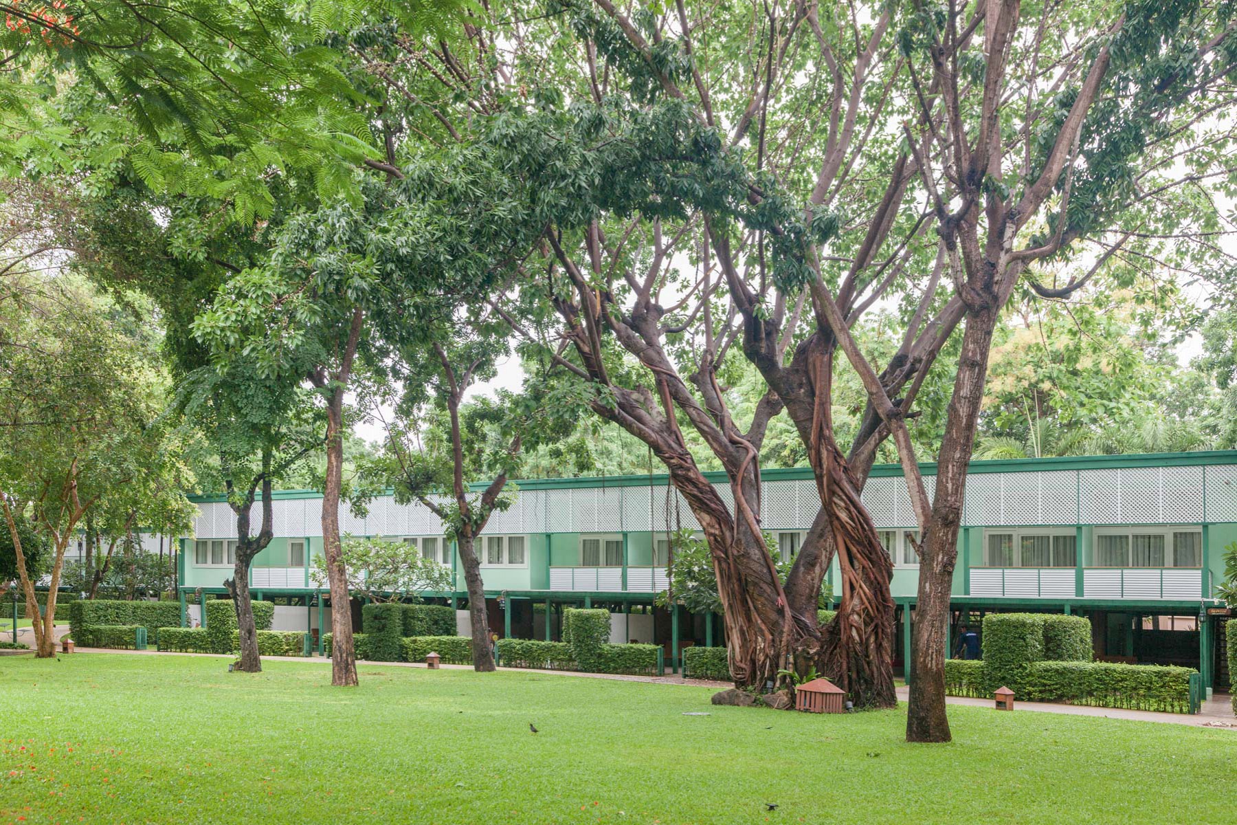 Raya Resort Beach Front - The Most Green Resort in Cha-Am