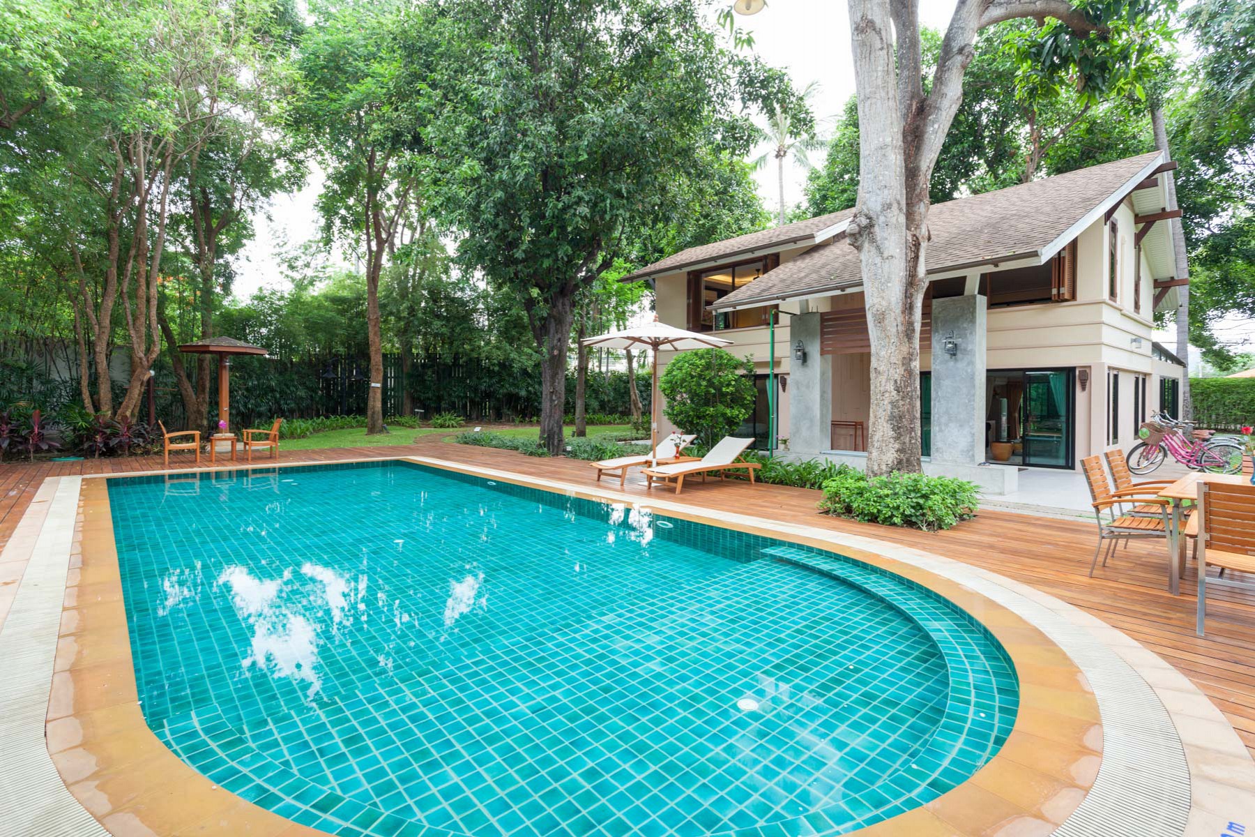 Private Pool Villa Three Bedroom With Bathtub